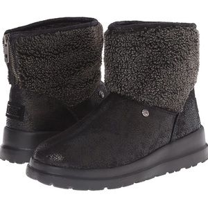 Bobs From Skechers Cherish Freedom Ride Boots 33985 black faux fur size 5.5